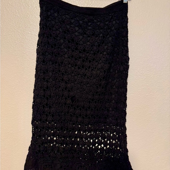 Boston Proper Dresses & Skirts - Boston Proper Black Crochet Midi Skirt